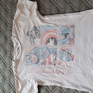 Captain America t-shirt
